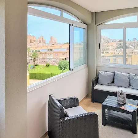 Awesome In Apartamento Torrevieja