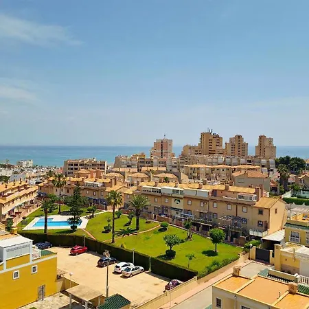 Apartamento Awesome In Torrevieja